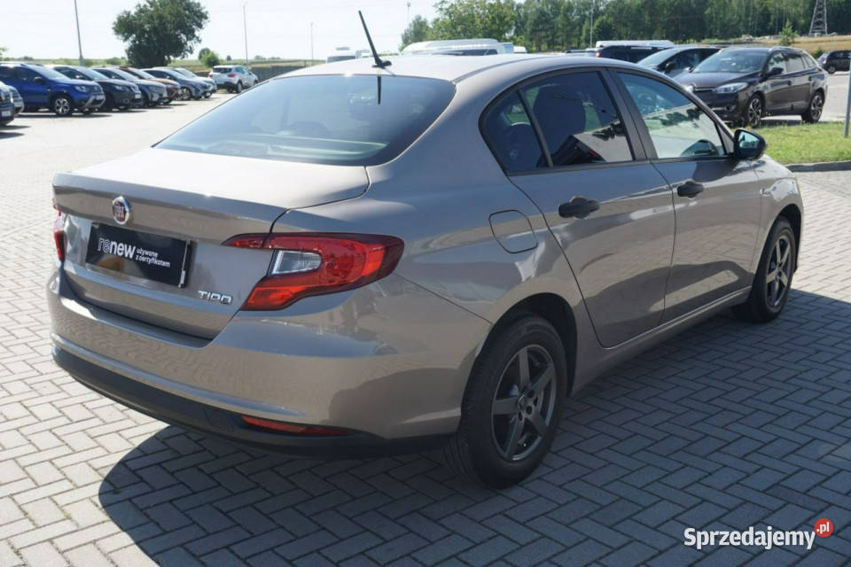 Fiat Tipo Sedan 10 T3 100 salon II 2016 nieuszkodzony Tipo