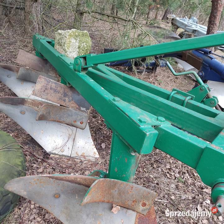 Pług trzyskibowy zagonowy Krzętów sprzedam