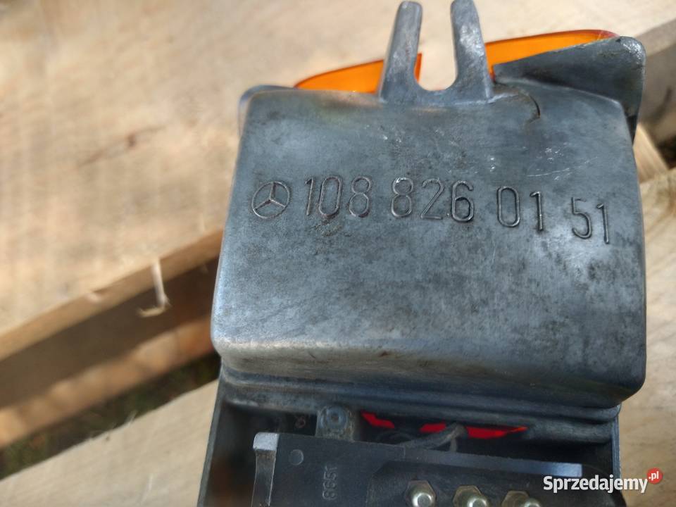 Lampa Lewa Tył Tylna Uszkodzona 1088260151 osobowe Lampy tylne Skawina sprzedam