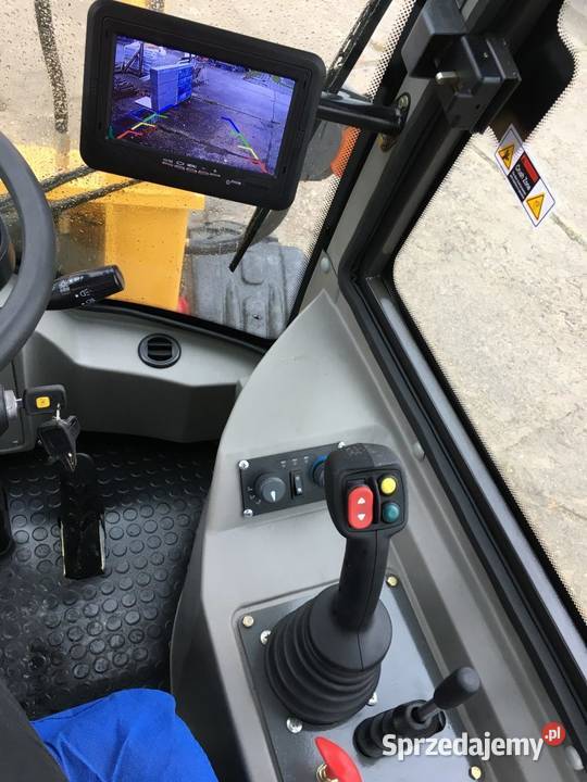 Ładowarka teleskopowa Wolf WL825t Szczecin sprzedam