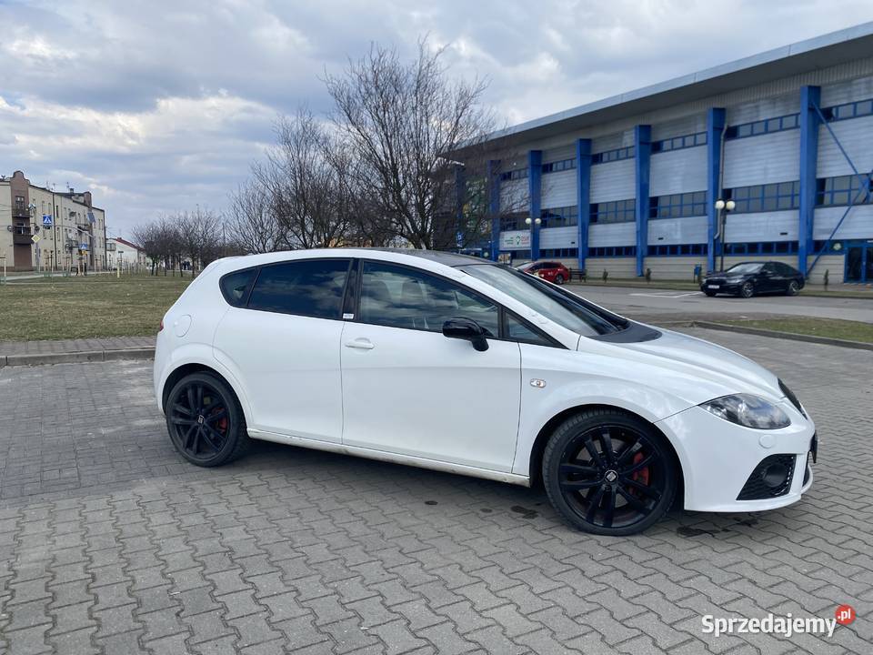 Seat Leon Cupra WCE 031200 Hatchback Zawiercie