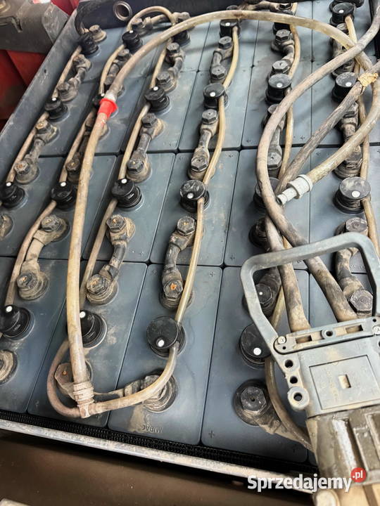 wózek widłowy elektryczny LINDE E20PH kabina Działoszyn