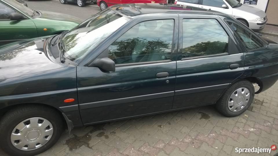 Ford escort 16 benzyna stan Opole