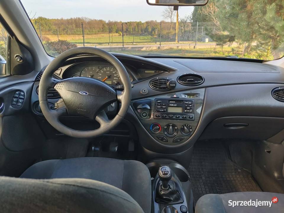 Ford focus 16 z gazem 2000 Łódź sprzedam
