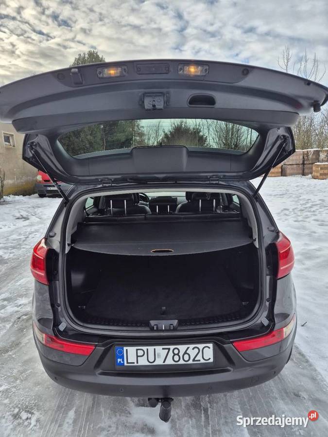 Kia Sportage 2011r 20B MPI 163 Full Navi Skóra lakier metallic Puławy sprzedam