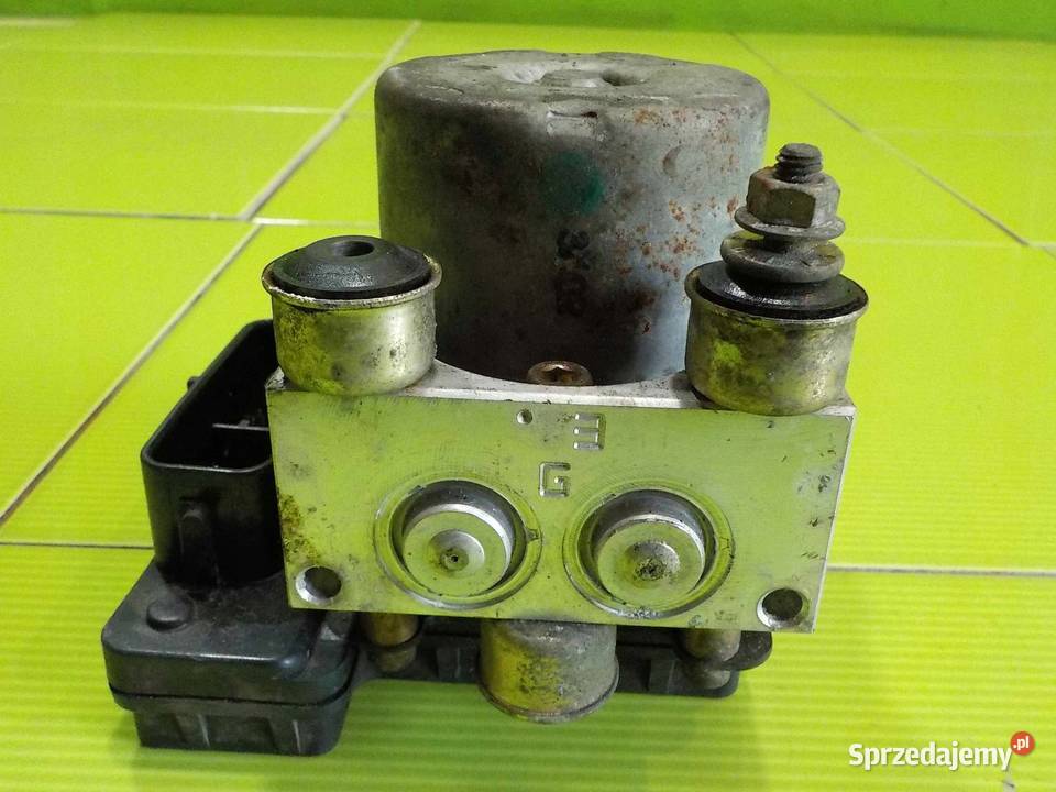 MITSUBISHI OUTLANDER I 24 MIVEC 05r pompa ABS Pompy hamulcowe Suków sprzedam