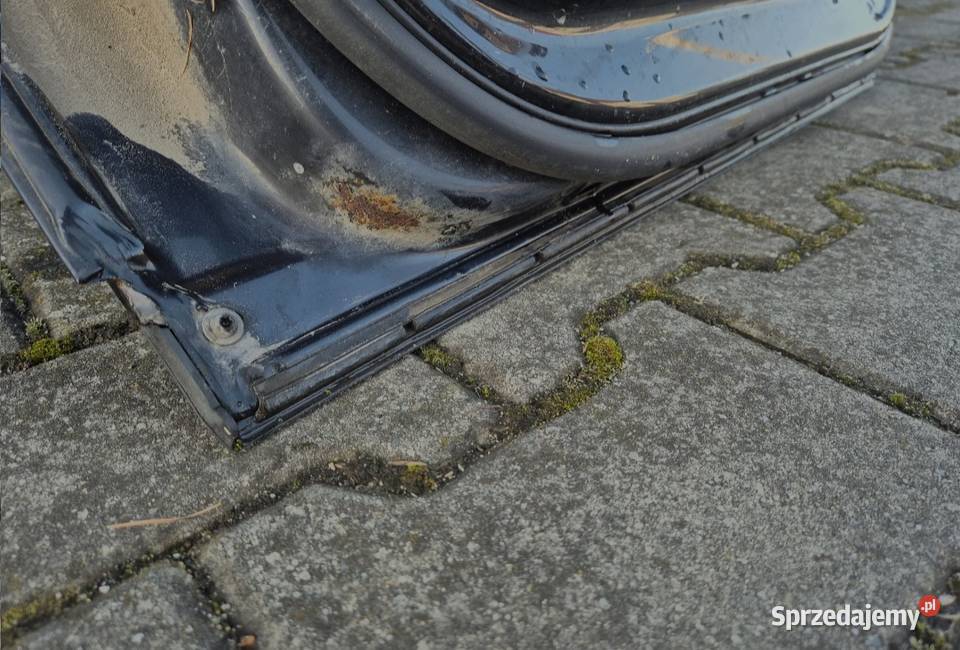 DRZWI TYŁ PRAWY KOMBI VW PASSAT B6 LC9X CZARNE Działoszyce