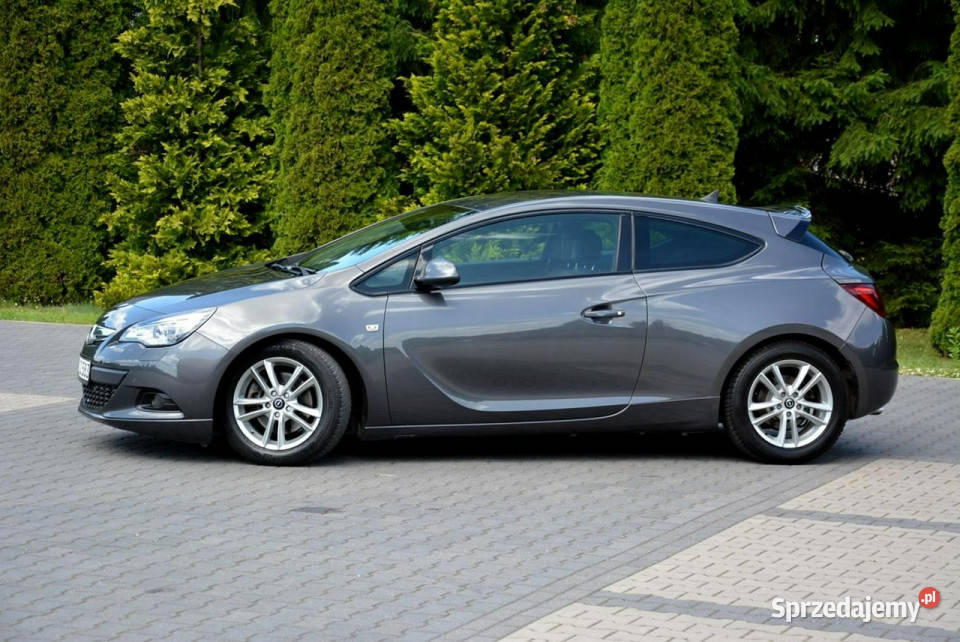 Opel Astra GTC Innovation biXenon Ledy Navi czujnik parkowania Ostrów Mazowiecka sprzedam
