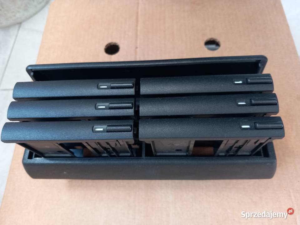 BMW e36 schowek na kasety e30 fischer Cbox Brzozów