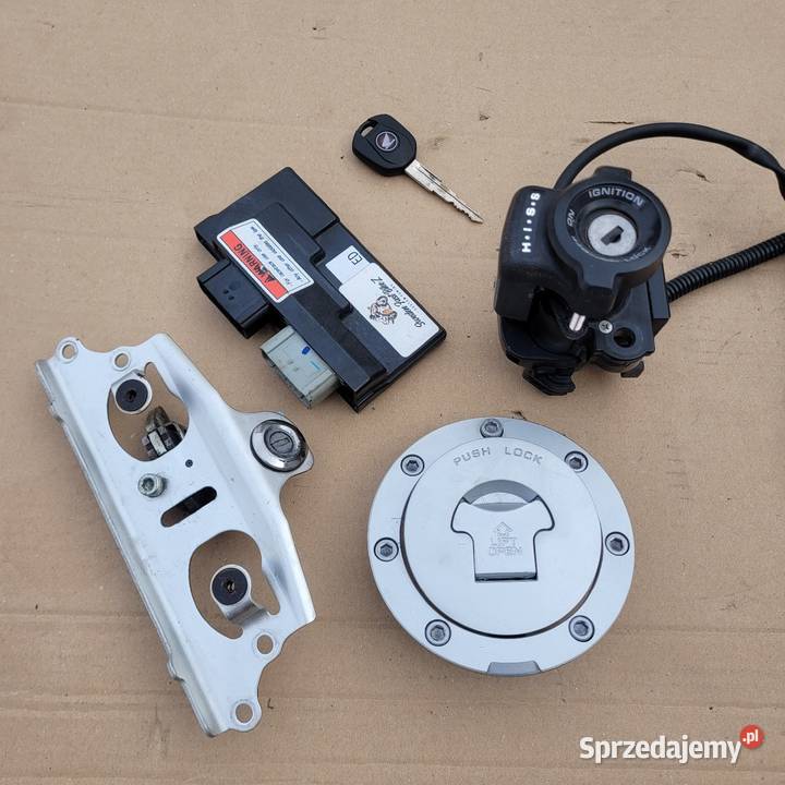 Honda CBR 1000 RR zestaw startowy komputer sprzedam