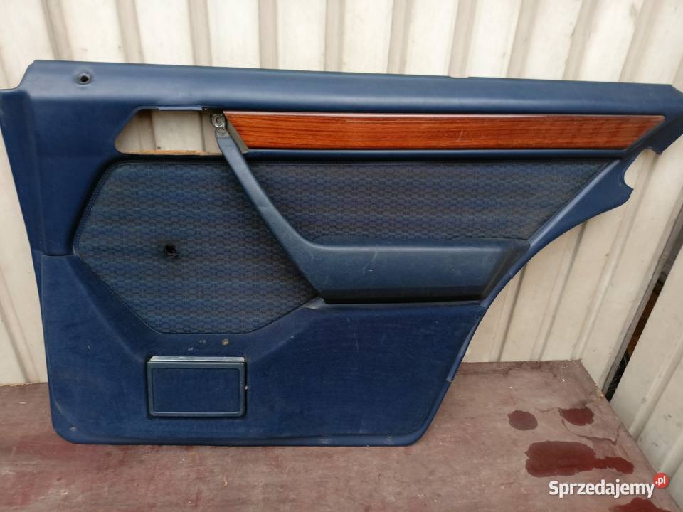 Mercedes W124 tapicerka drzwi prawy tył świętokrzyskie Skarżysko-Kamienna