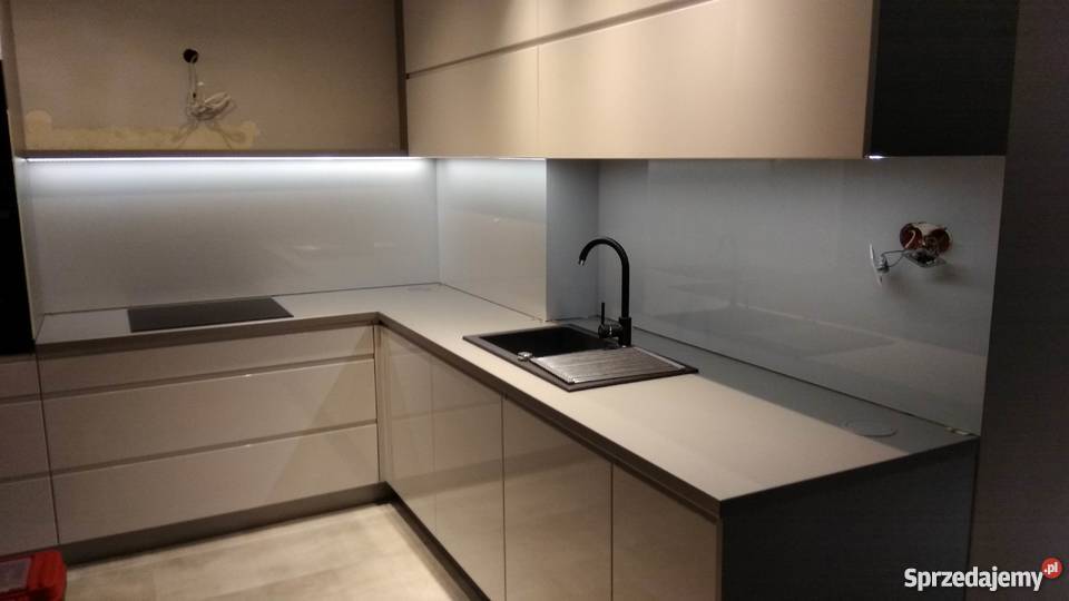 Szklarz Lustra Lacobel Panel Kuchenny Kabiny Łódź usługi