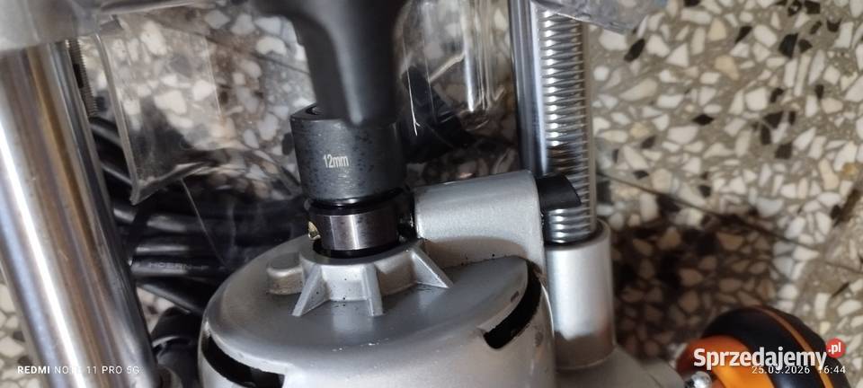 Triton frezarka 2400w Dulowa sprzedam