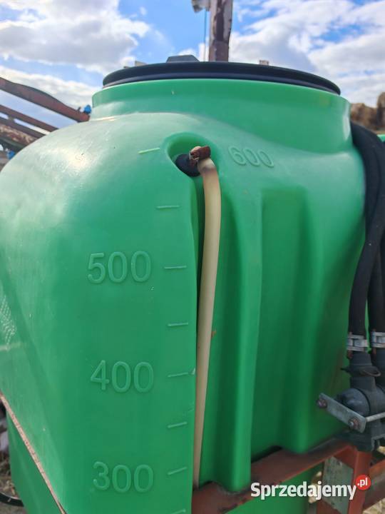 Sprzedam opryskiwacz Trębaczów