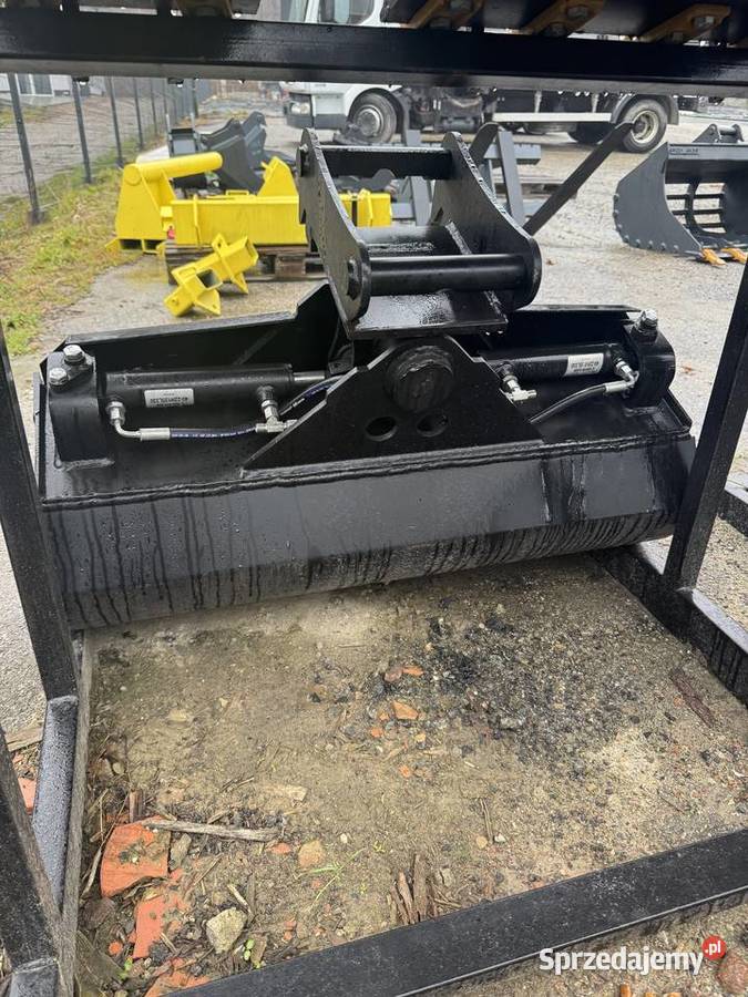 Łyżka skarpowa hydrauliczna 100 254t HARDOX Głogoczów