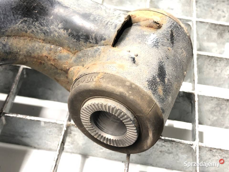 WAHACZ PRAWY PRZÓD TOYOTA CHR Hatchback PRZEDNI