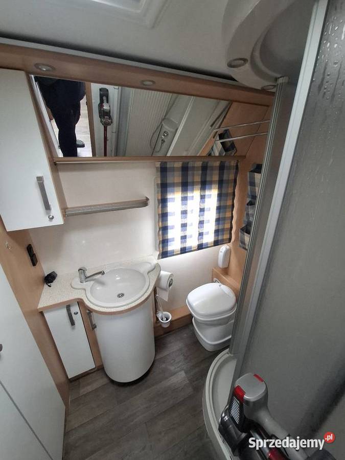 Kamper Burstner i542 Integra 28 JTD Rok produkcji 2002 Płock
