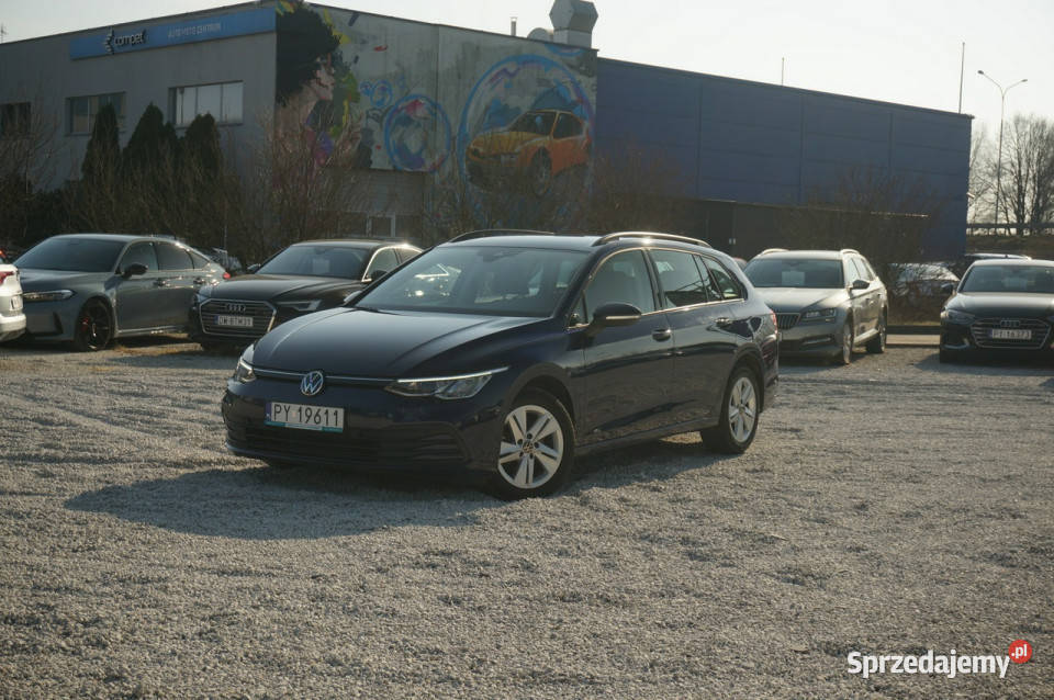 Volkswagen Golf Variant 20 TDI 115 Life Salon lakier metallic Poznań
