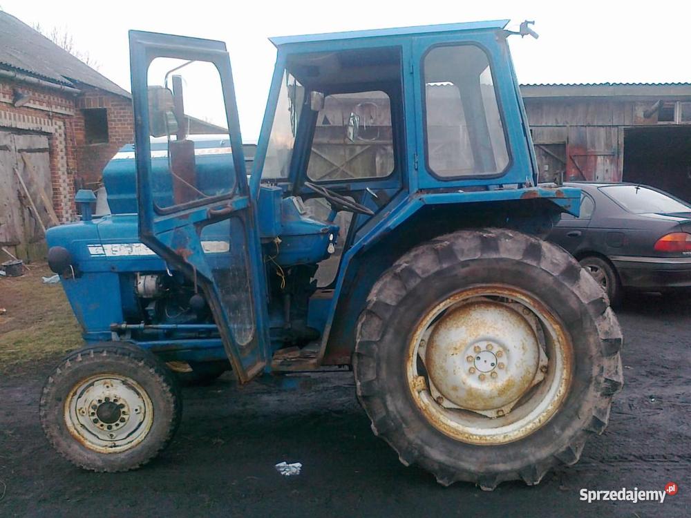 Ciągnik Ford 3000 Maszyny rolnicze Ostrów Mazowiecka