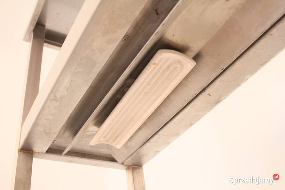 Stół gastronomiczny z nadstawką grzewczą 130x155