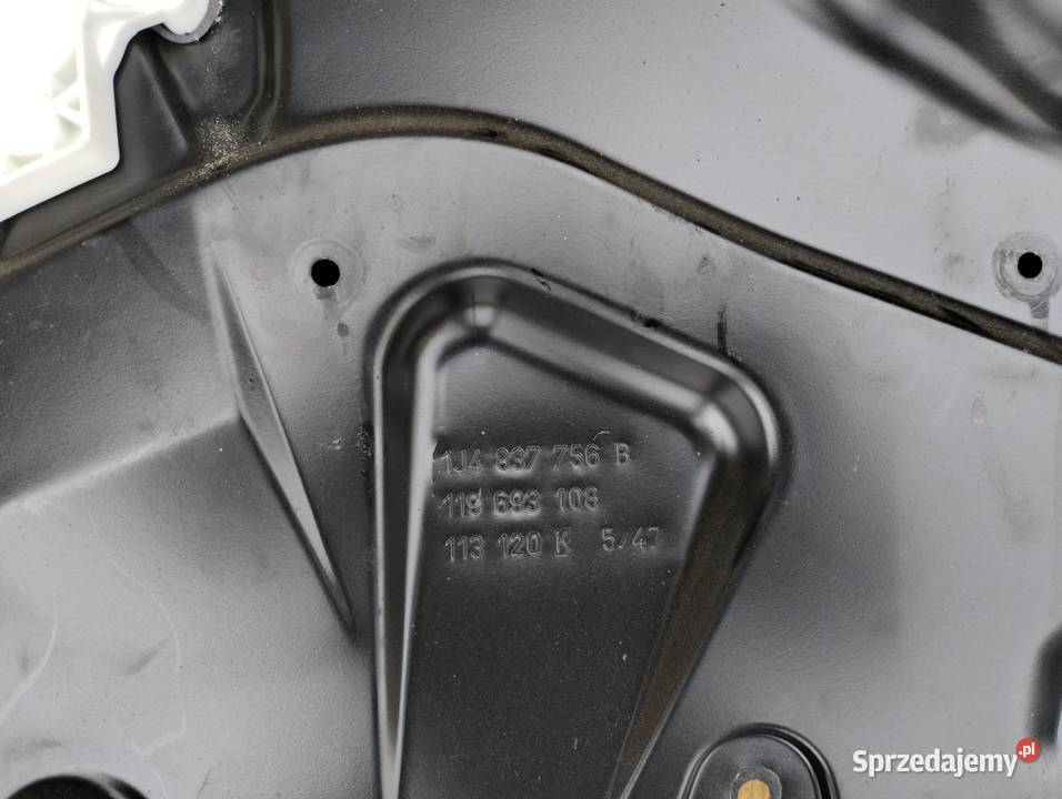 VW Bora mechanizm podnoszenia szyby prawy przód Ciężkowiczki sprzedam