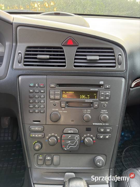 VOLVO V70 25TDI MANUAL SKÓRY NAWIGACJA Kombi Tuchola