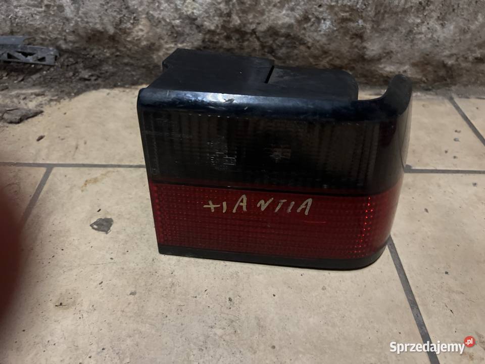 Lampa tylna prawa citroen xsantia 1 wielkopolskie Margonin