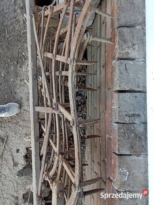 Maszyny rolnicze sprzedam