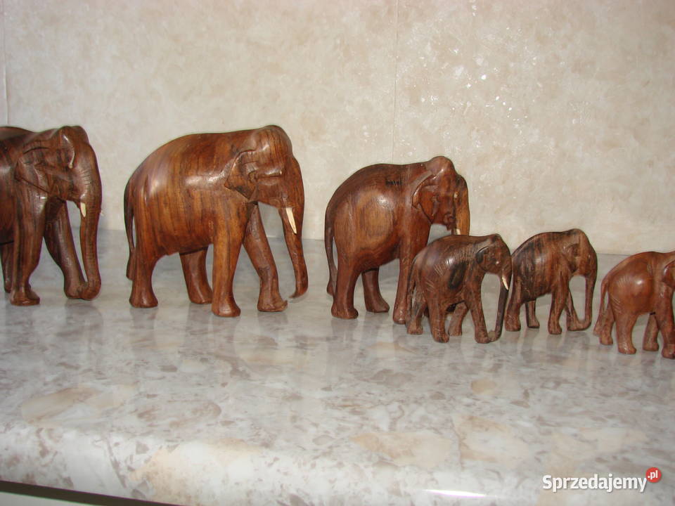 stado słoni indyjskie drewniane figury Pruszcz Gdański