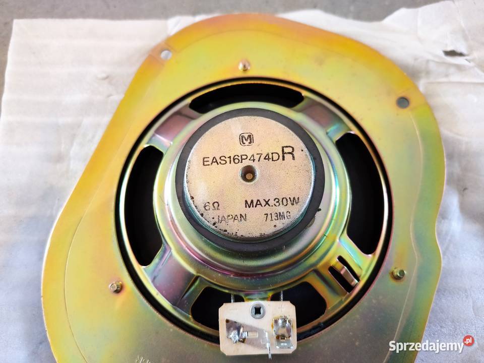 Subaru Impreza GT gc8 głośnik tylny półka Prawy