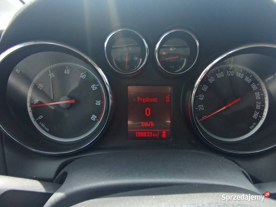 Opel astra J 14 benzyna 120 bogata wersja
