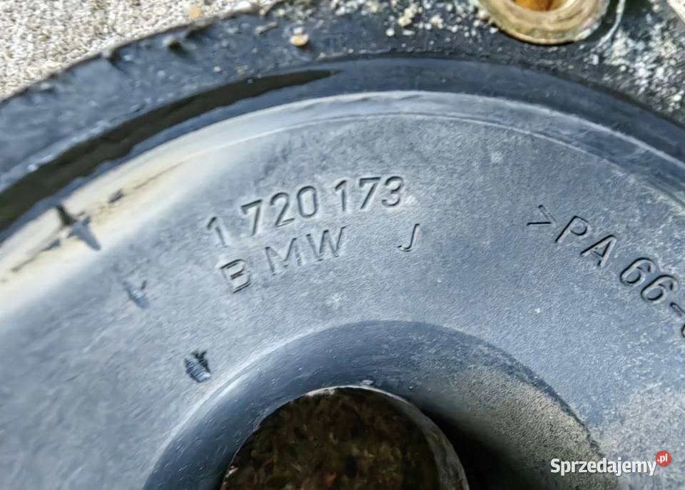 Obudowa termostatu BMW e31 e32 e34 e38 m60 Żory