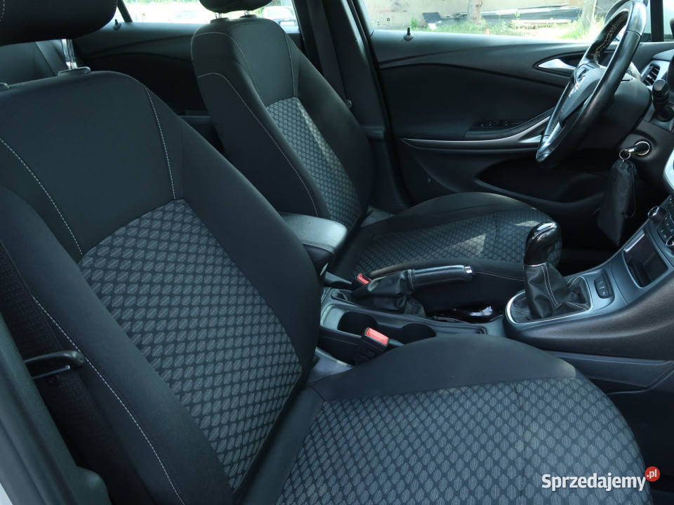Opel Astra 12 Turbo klimatyzacja śląskie Zabrze