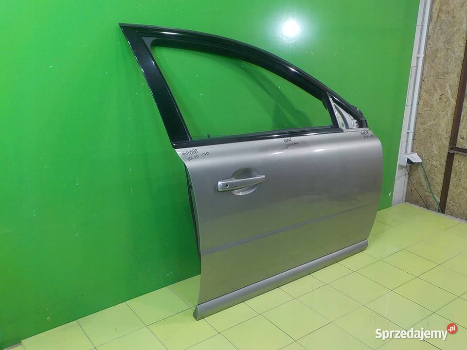 VOLVO V70 III R DESIGN 09r KOMBI drzwi prawe Drzwi sprzedam