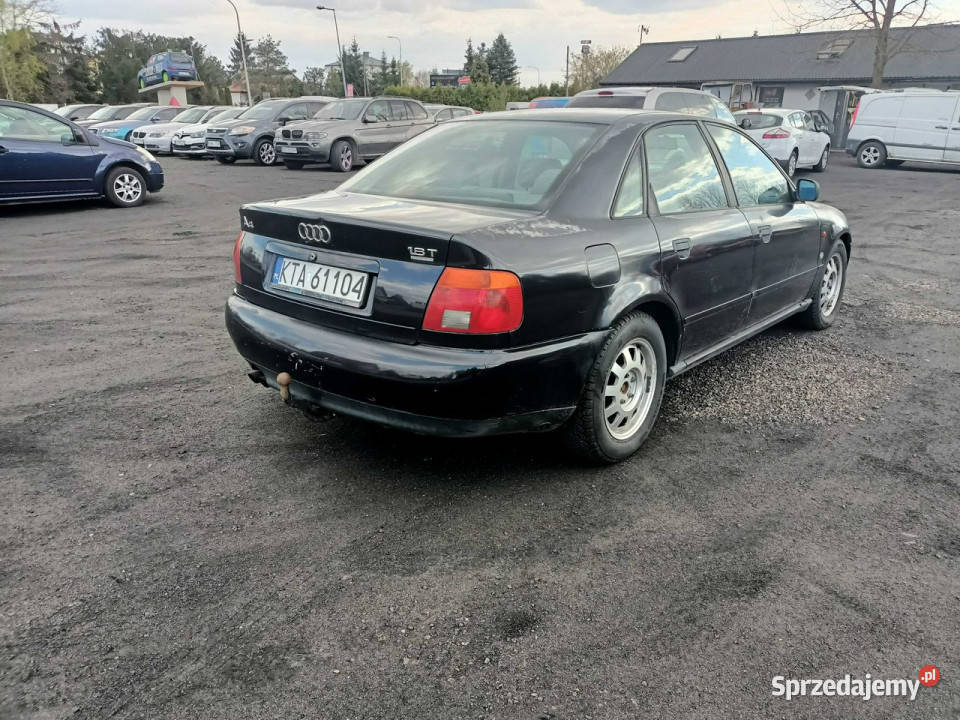 Audi A4 Limousine Audi A4 18TLPG 150 96r 4x4 B5