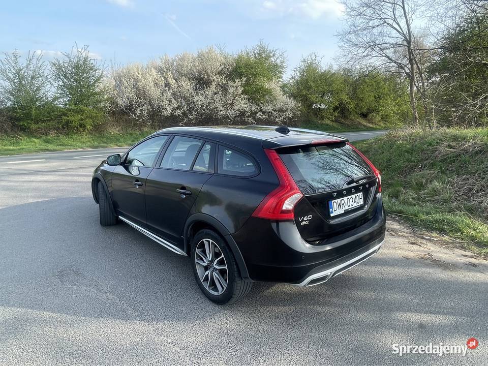 Volvo V60 Cross Country Wrocław sprzedam