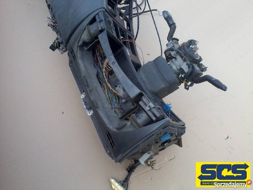 SCANIA R KONSOLA DESKA ROZDZIELCZA NA CZĘŚCI Bieleń