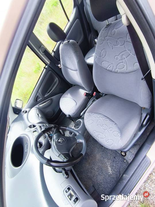 Toyota Yaris 13 B zdrowa do jazdy lubelskie sprzedam