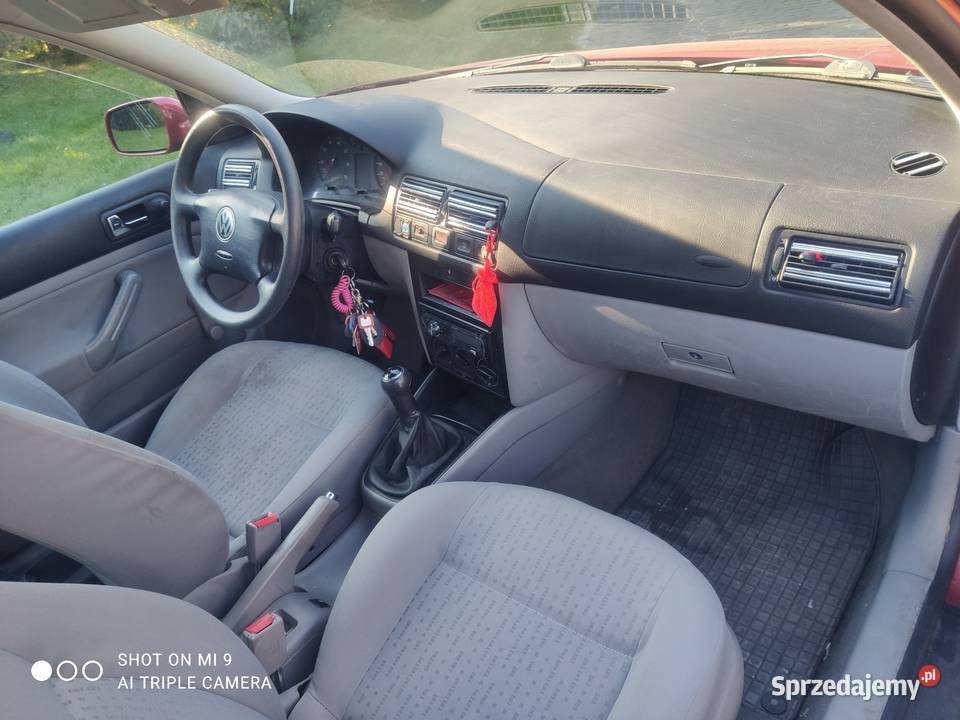 Golf IV 2001r 14 benzyna polski salon Łomianki