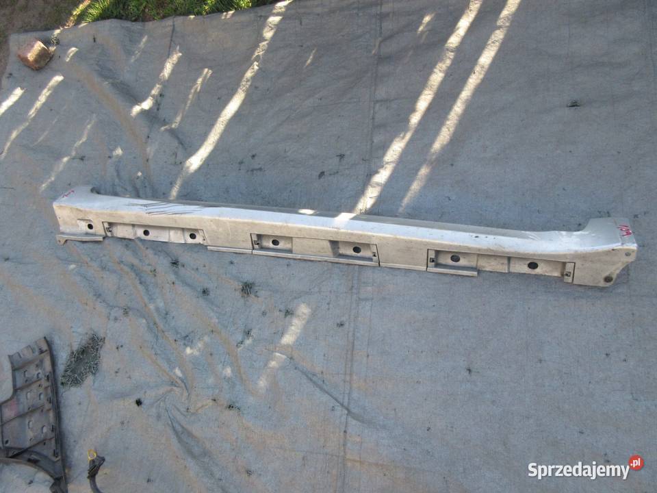 TOYOTA AVENSIS T27 LISTWA PROGOWA PRAWA PROG osobowe Ruda Śląska