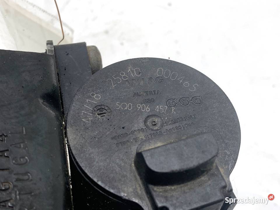 DODATKOWA POMPA WODY AUDI Q8 5Q0906457K 30 286