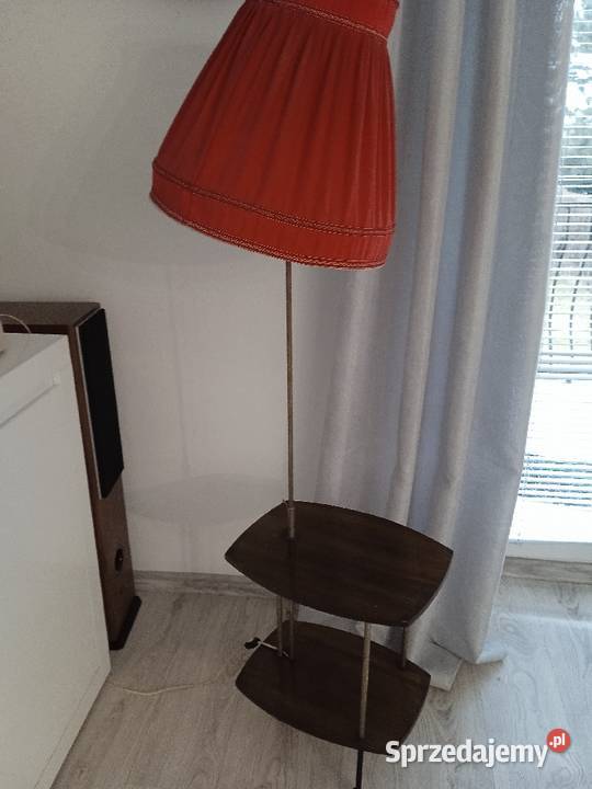 Lampa stojąca że stolikiem PRL Kwidzyn