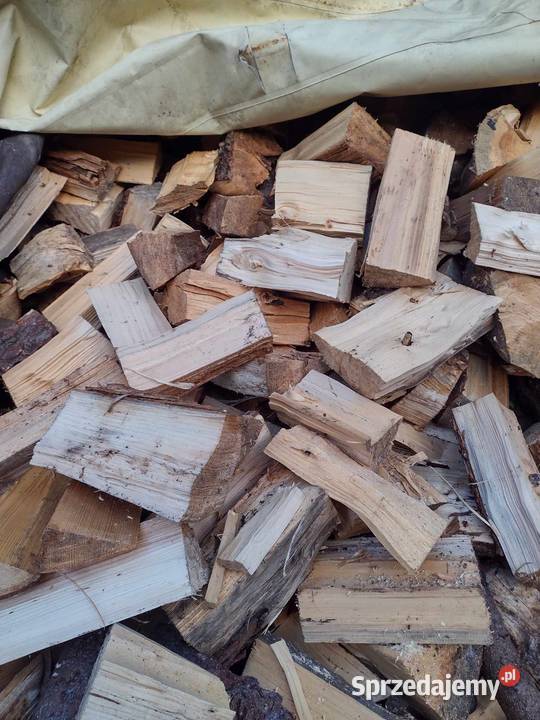 Drewno opałowe rąbane łupane 20 a 25 cm