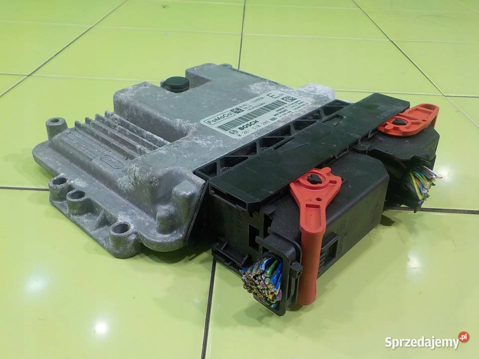 FOCUS MK3 ST 16 B 14r HB 5D sterownik silnika osobowe Suków