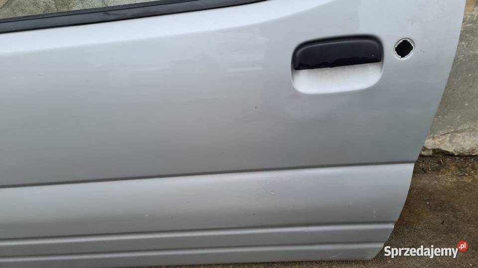 Suzuki Ignis FH drzwi prawe lewe Z2S srebrny 3d Legnica