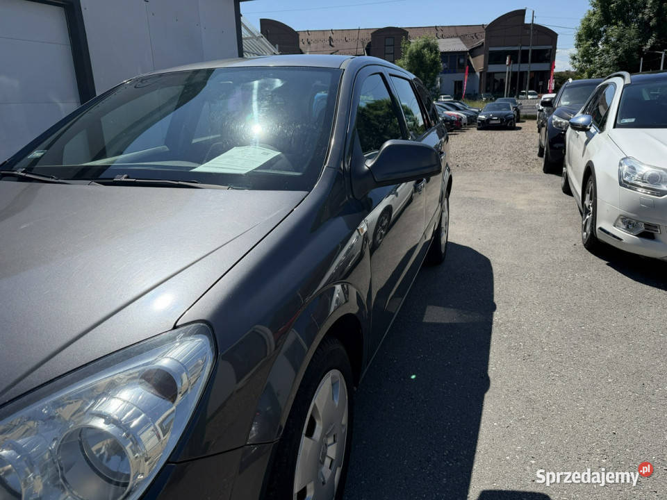 Opel Astra RatyZamiana Gwarancja 2010 bez rdzy 101KM Gdów