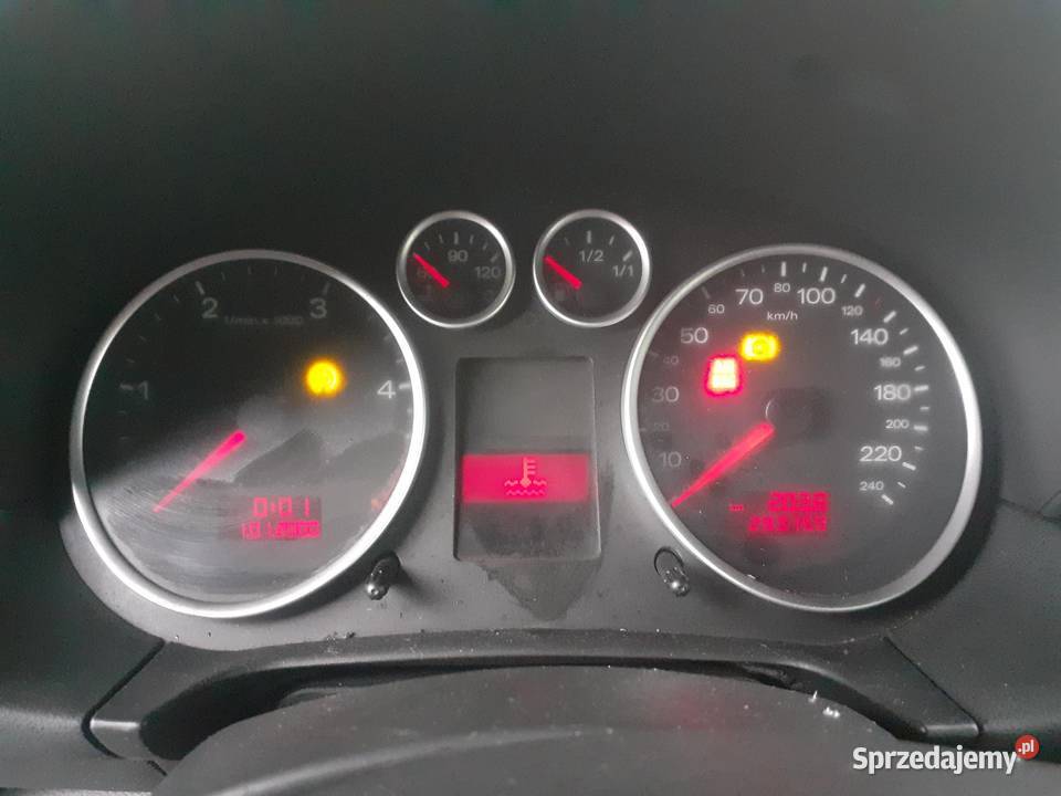 LICZNIK AUDI A2 8Z0 14 TDI AMF 8Z0920900M Liczniki i zegary