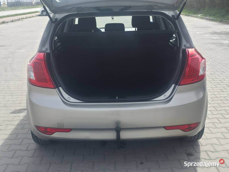 Kia Ceed 14 Benzyna Serwisowany Gwarancja Bogate immobilizer Piekoszów sprzedam