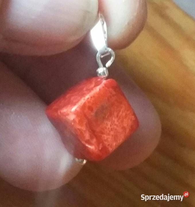 wisiorek naszyjnik koral czerwony naturalny Bydgoszcz