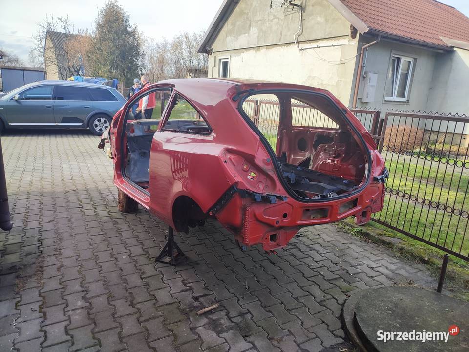 Błotnik tył opel corsa d prawy lewy 3 d Błotniki Garwolin sprzedam